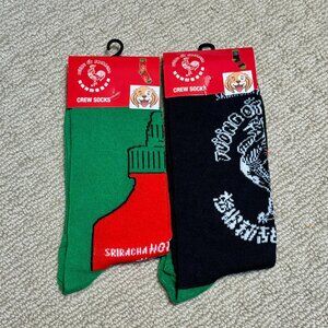 2 Sriracha Hot Sauce New Novelty Crew Socks Size 6-12/13 - Men's/Women's -